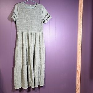 Sage Green Crochet Lace Trim Tiered Smocked Maxi Dress Size Large